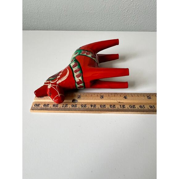 Vintage 1950s Swedish 4" Handcrafted Hand Carved Wood Flower Dala Horse Figurine - Picture 2 of 7